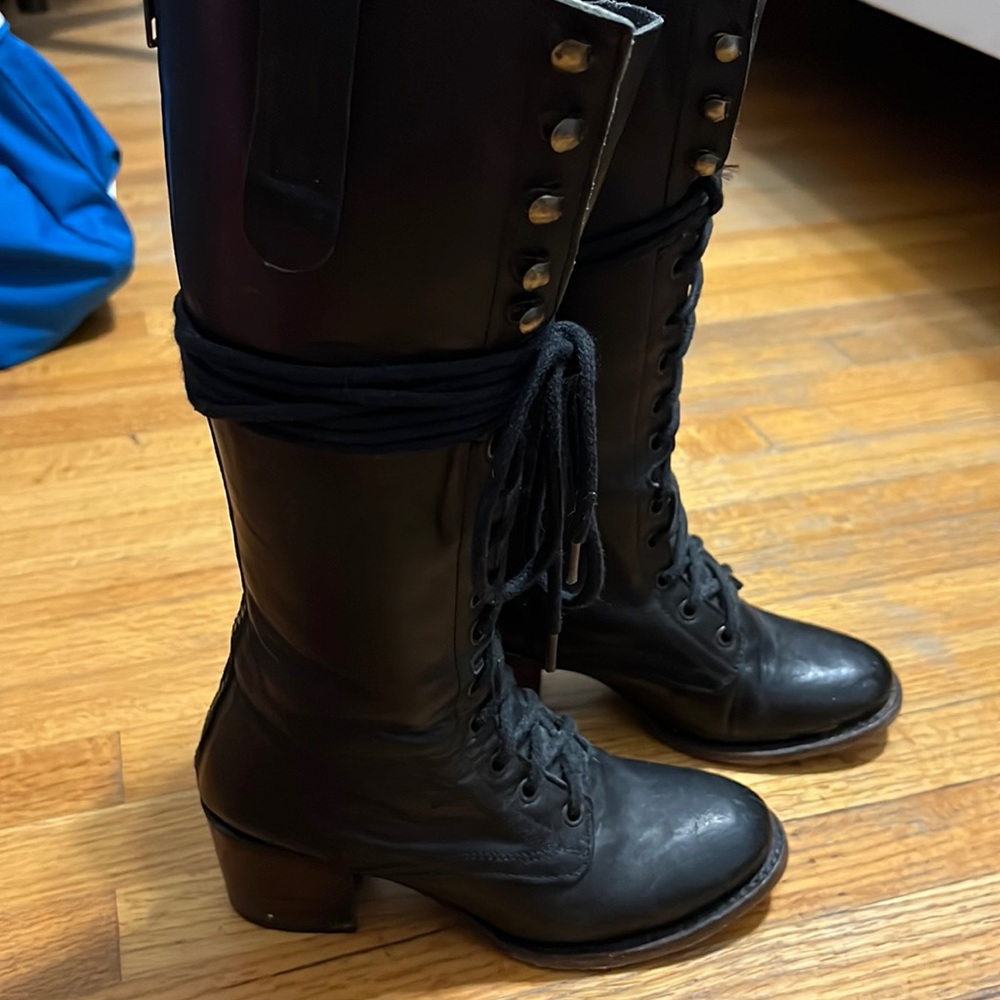 FreeBird GRANNY BOOT 👢